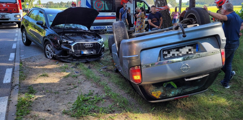 Zderzenie dwóch samochodów w Woli Smolanej, fot. WSP Zegrze/ OSP Wola Kiełpińska