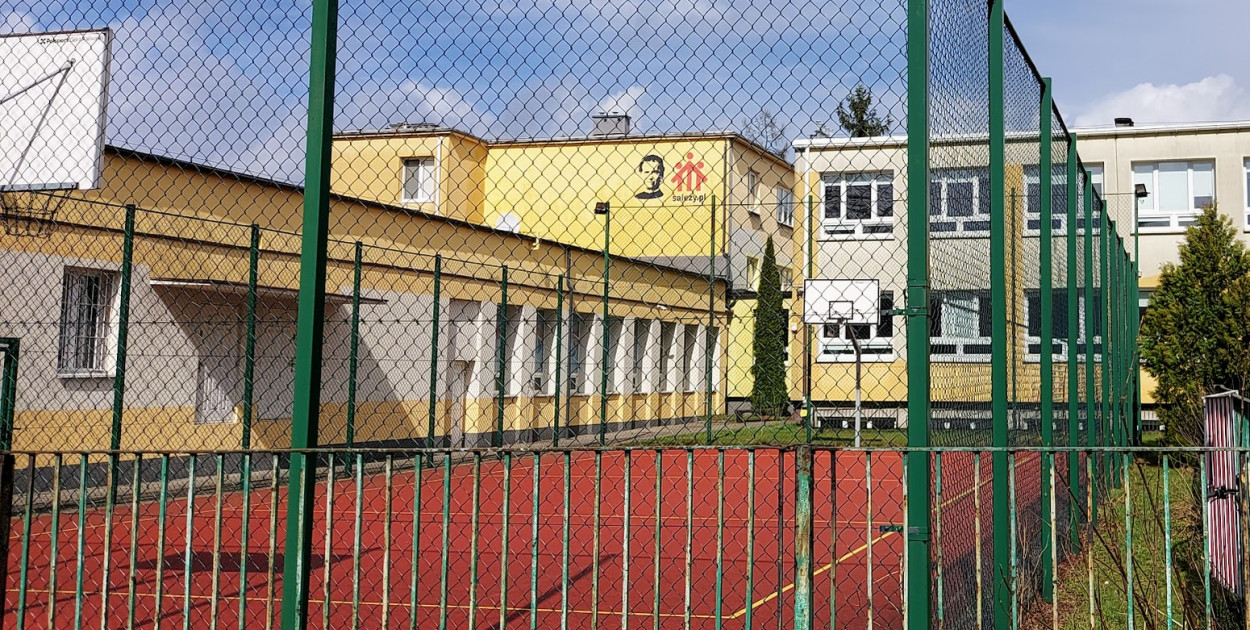 Z prośbą o zmianę studium dla działki przy ul. Broniewskiego wystąpił dyrektor Zespołu Szkół Salezjańskich. Fot. arch. Legio24.pl