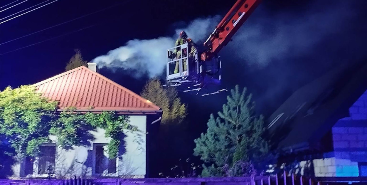 Gąsiorowo: Pożar sadzy w domu przy Grunwaldzkiej. Fot. fb / OSP Gąsiorowo