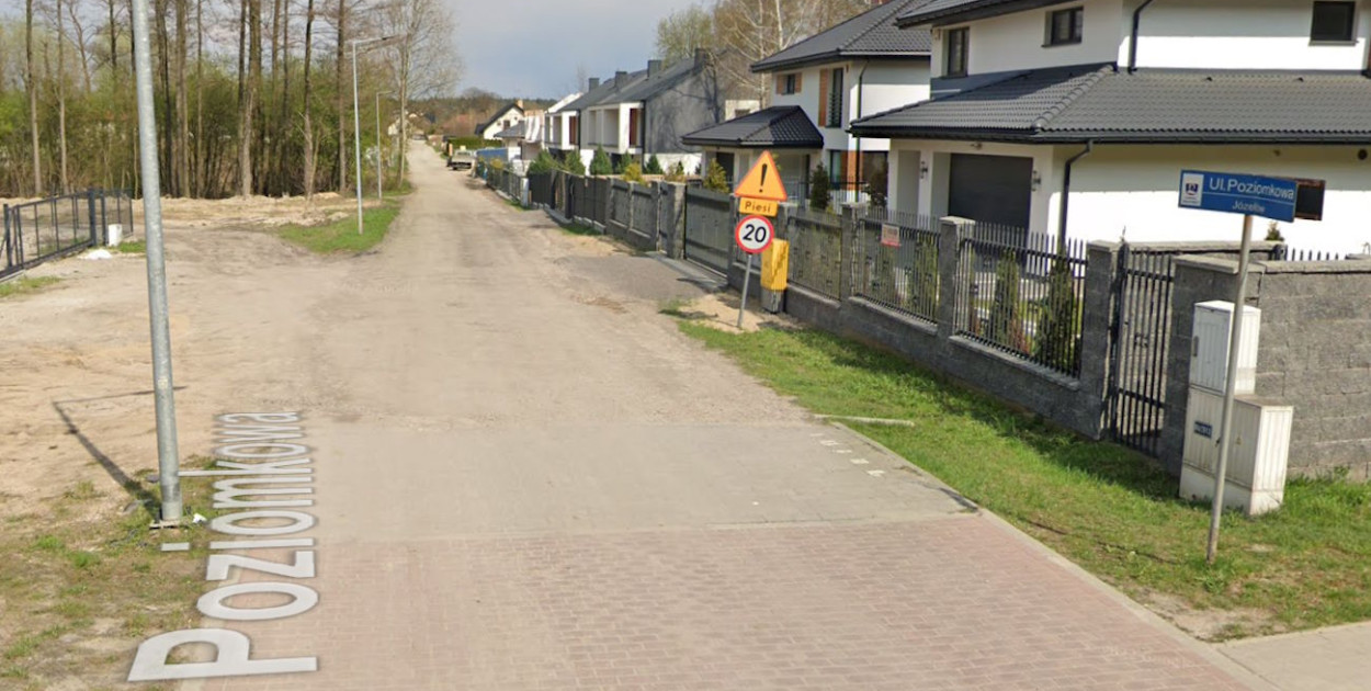 Ul. Poziomkowa w Józefowie. Fot. Google Street View