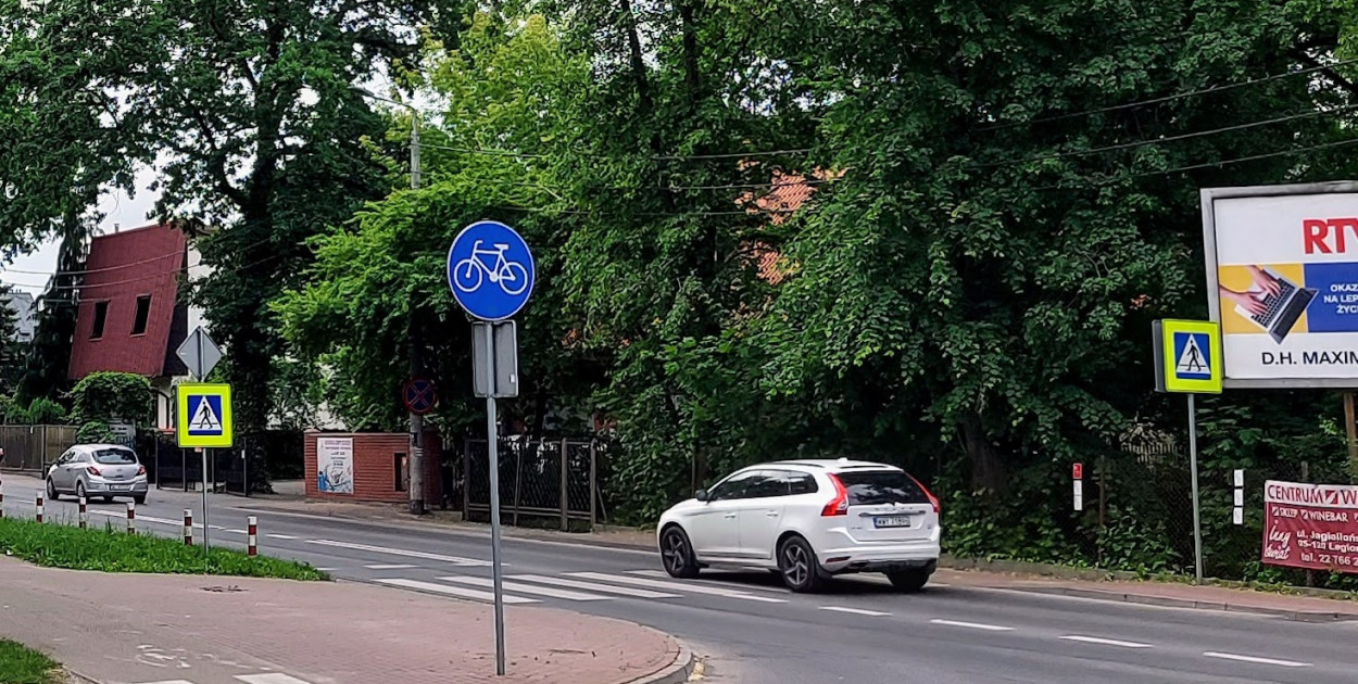 Przejście dla pieszych przy Orlenie na ul. Sobieskiego w Legionowie. Fot. arch. Legio24.pl