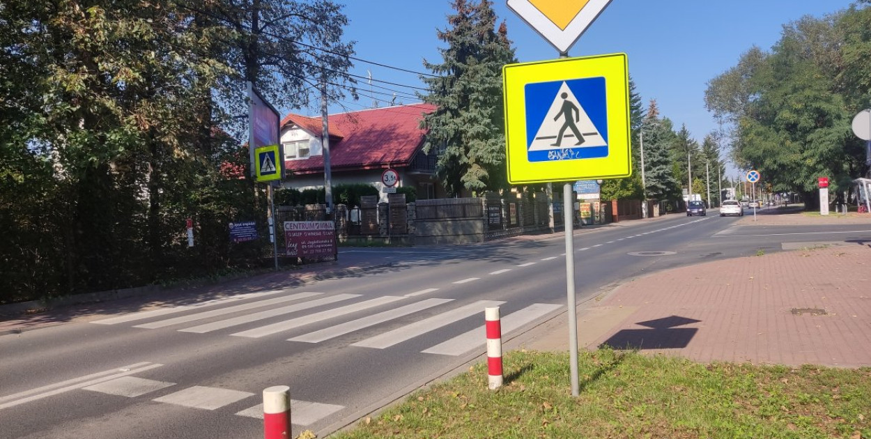 Przejście dla pieszych w ciągu ul. Jana III Sobieskiego, przy skrzyżowaniu z ul. Piotra Skargi. Fot. Starostwo Powiatowe w Legionowie