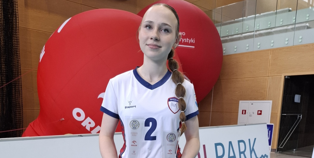 Zuzanna Szymczyk najlepszą libero Mistrzostw Polski Młodziczek, fot. UG Nieporęt