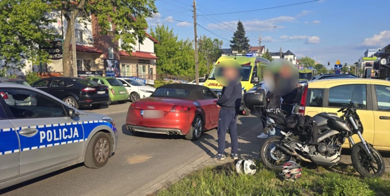 Zdarzenie z motocyklem na Jagiellońskiej w Legionowie. Fot. Tomasz Sobczyński / fb: Legionowo i okolice okiem Drona