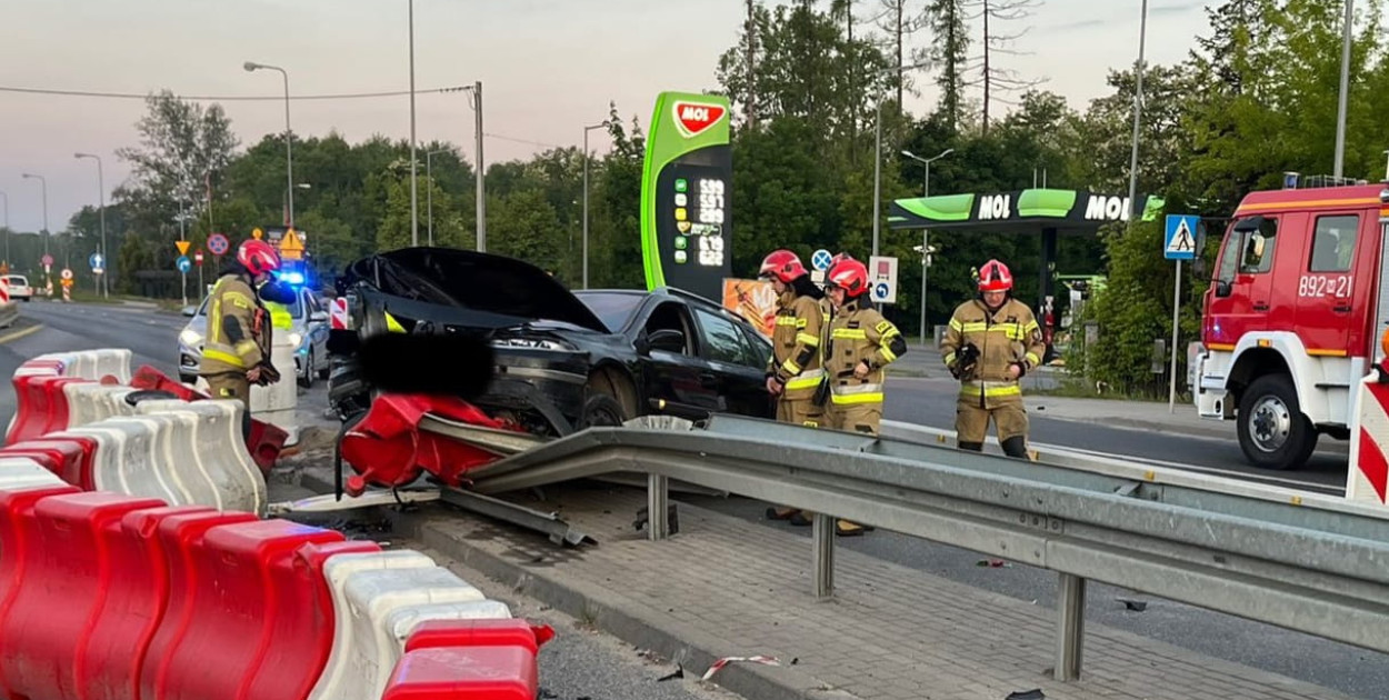 Niedzielna kolizja na DK61. Kierowca był pijany. Fot. KP PSP Legionowo