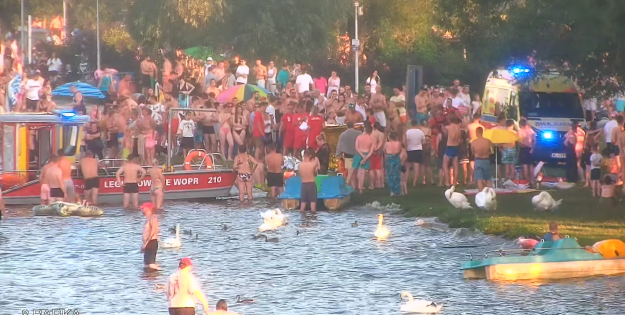 Piątkowa akcja ratunkowa przy Dzikiej Plaży w Nieporęcie, fot. LWOPR