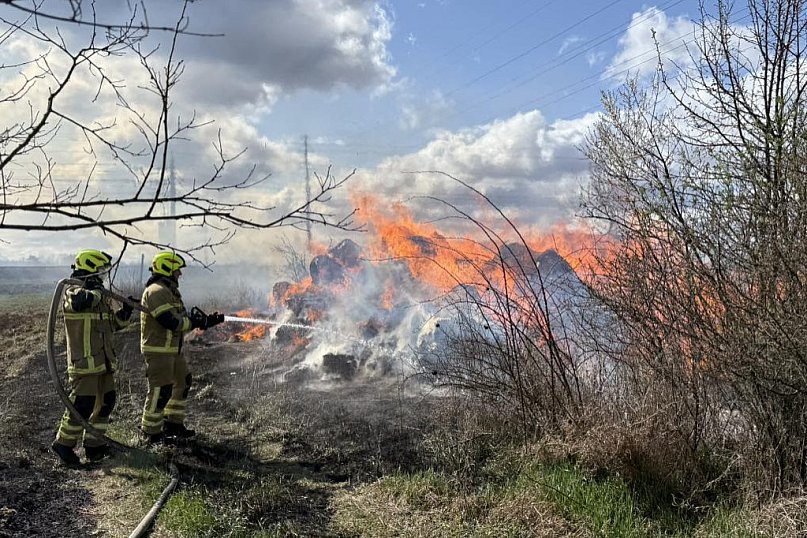 Góra: Płonęły bele ze słomą