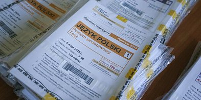Egzaminem pisemnym z języka polskiego rozpoczęły się tegoroczne matury-137441