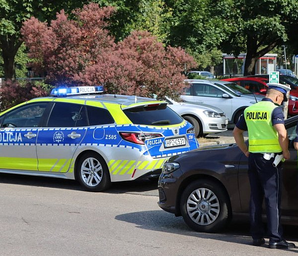 Majówka na drogach powiatu. Ponad 1000 kontroli trzeźwości, 2 pijanych k...-137494