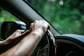 Jadwisin: Lekceważył zakazy i dalej wsiadał za kółko. Trafił za kraty...-137730