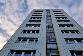 Legionowo: Utknął w windzie. Wezwano strażaków-137780