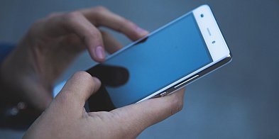 Trwa wygaszanie technologii. Starsze telefony mogą stracić internet-138032
