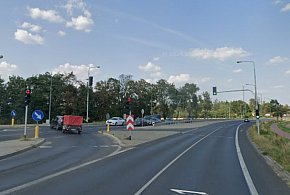 Borowa Góra: Zderzenie trzech osobówek na DK61-138548