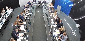 Zarząd powiatu z wotum zaufania i absolutorium