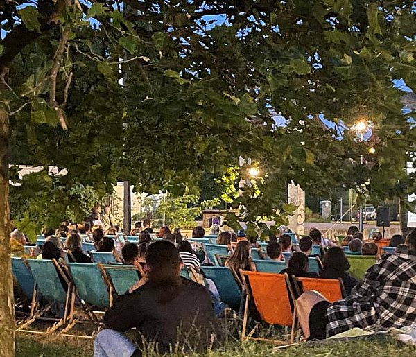 Dwa seanse pod gwiazdami. Kino plenerowe w Legionowie już 19 lipca-139074