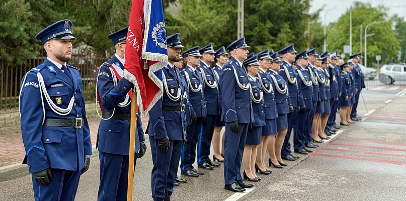 Święto Policji w Legionowie. Uroczysty apel, odznaczenia i awanse [FOTO] - 139406