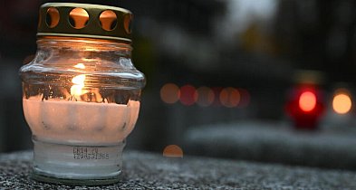 Zasiłek pogrzebowy – prostsze zasady i wyższa kwota od 2026 roku-139884