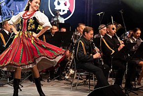 Reprezentacyjny Zespół Artystyczny Wojska Polskiego wystąpi w ratuszu-140383
