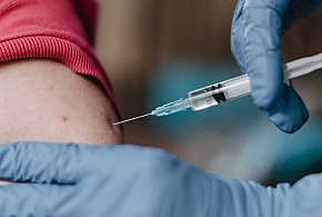 Nowa metoda oszustów. Tak próbują „oskubać” seniorów-140455