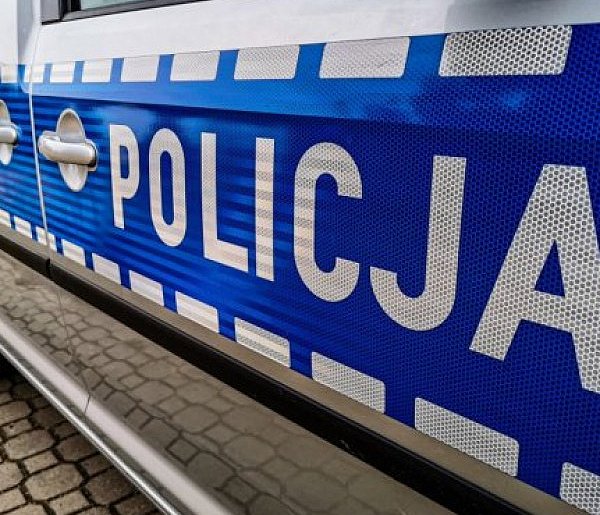 Legionowo: W bloku przy POW znaleziono zwłoki mężczyzny-140508