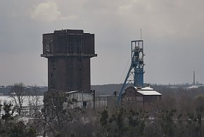 Pięcioletnie urlopy i nawet 170 tys. zł odprawy. Zmiany dla dużej grupy-140849