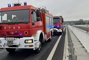 Kolizja skutera z osobówką na moście w Zegrzu-140880