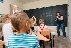Nowy przedmiot szkolny dzieli Polaków. Kluczowa data właśnie nadeszła-141119