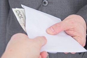 Zarabiasz bez firmy? Od 2026 roku wchodzi nowy, wyższy próg-141413