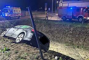 Rembelszczyzna: Nocny wypadek na Jana Kazimierza. Jedna osoba w szpitalu-141534