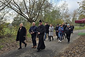 Wspomnienie o ofiarach z kopalni torfu – Marsz Pamięci w Izabelinie już...-141876