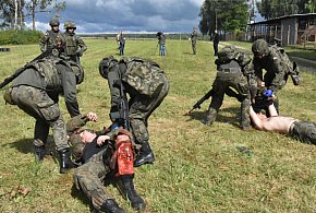 Setki tysięcy Polaków pójdą na szkolenie. Wojsko otwiera drzwi dla cywilów-142281