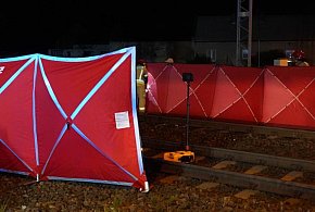 Legionowo: Drastyczna śmierć na torach. Tożsamość zmarłego wciąż nieznana-142385