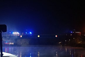 Nieporęt: Dwie kobiety wyciągnięto z Kanału Żerańskiego-142448