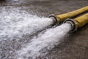 Nieporęt: Woda zalała piwnicę w domu przy ul. Soplicowo