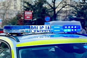 Kolizja na ul. Kolejowej w Legionowie. Mercedes uderzył w tył renault