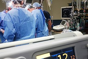 Ile naprawdę zarabiają lekarze? W Polsce nikt tego dokładnie nie wie