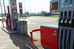 Drożyzna na stacjach paliw. Rząd rozważa obniżkę podatku