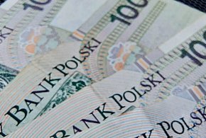 Gdzie zarabia się najwięcej? GUS o wynagrodzeniach