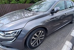 Jechał renault mając 2,4 promila. 74-latek zatrzymany przez innych kierowców