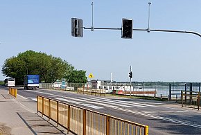 Nieporęt: Zderzenie czterech samochodów przy Dzikiej Plaży
