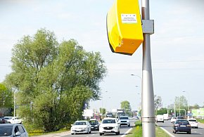 Zdjęcie z fotoradaru jest, mandatu nie ma. Kierowcy spoza UE pozostają bezkarni