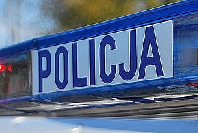 Miał przy sobie mefedron. Gdy policjanci go znaleźli, zrobiło się nerwowo