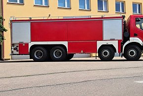 OSP Legionowo wzbogaciła się o kolejny samochód ratowniczo-gaśniczy