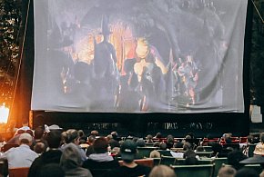 Kino pod gwiazdami wraca do Jabłonny. Na początek “Mamma Mia”