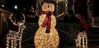 Świąteczny konkurs w Wieliszewie: udekoruj dom lub balkon i wygraj vouch...-143094