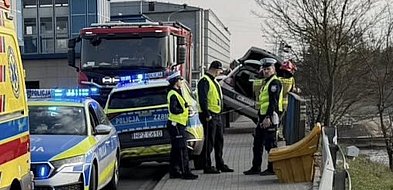 Kolizja na zaporze w Dębem. Na miejscu śmigłowiec LPR