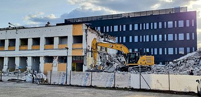 Legionowo: Wyburzają dawną siedzibę sądu i prokuratury [FOTO]