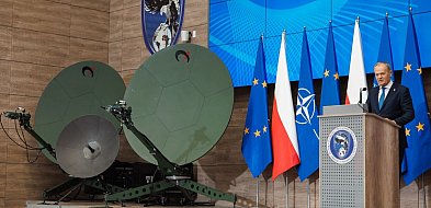 Premier Donald Tusk w Legionowie. Podpisano pierwsze umowy z programu SAFE