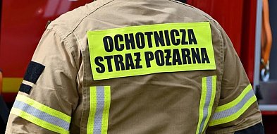 Sami ugasili pożar garażu, później poprosili o pomoc strażaków