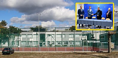 Legionowo: Rozbudowa szkoły przy Targowej o krok bliżej. Jest umowa z wykona...